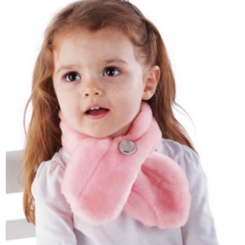 NEW Mud Pie Pink Faux Fur Scarfette OS